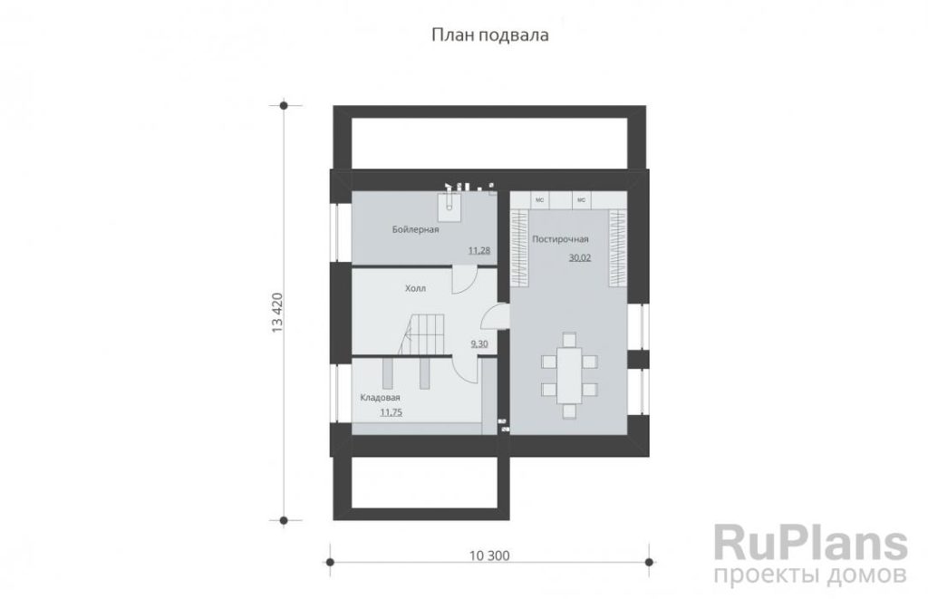 Планировка Одноэтажный дом с мансардой, подвалом и террасой Rg5211